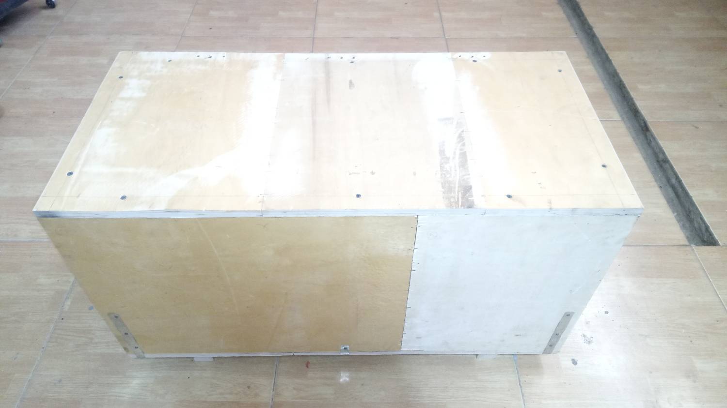 تصویر بند انگشتی شماره 16 برای محصول کوره ذوب آلومینیوم دمیرون DT12000